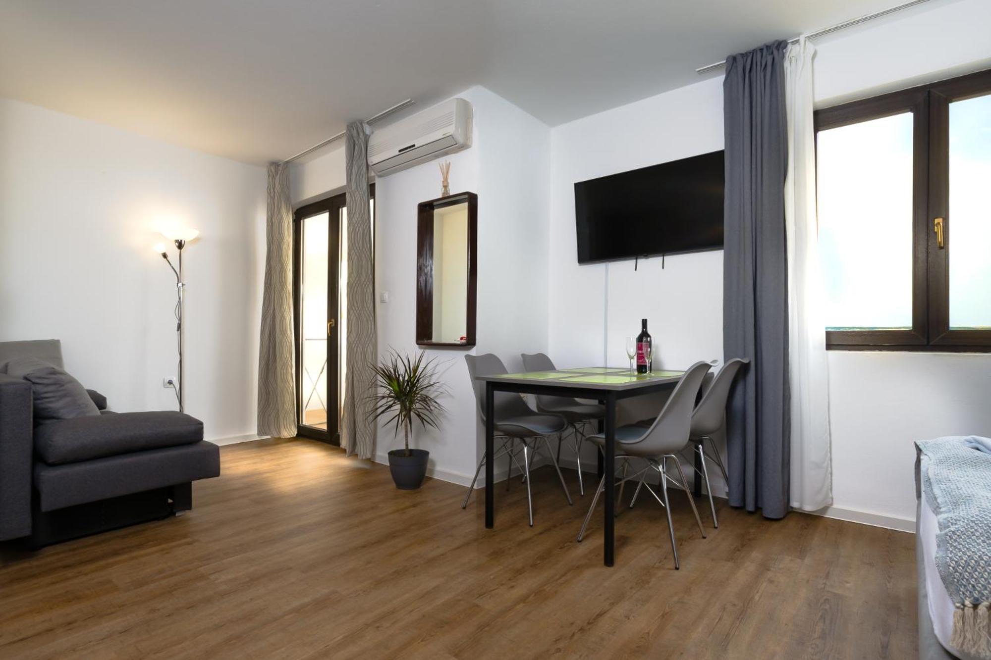 Apartments Dida Sime Starigrad Paklenica Room photo