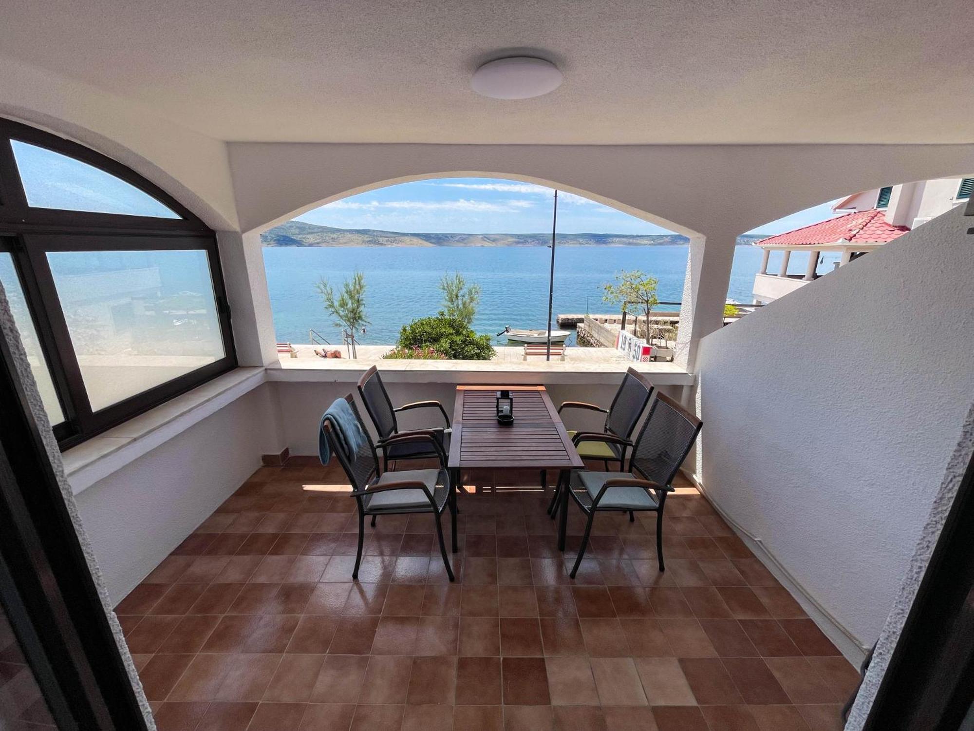 Apartments Dida Sime Starigrad Paklenica Exterior photo